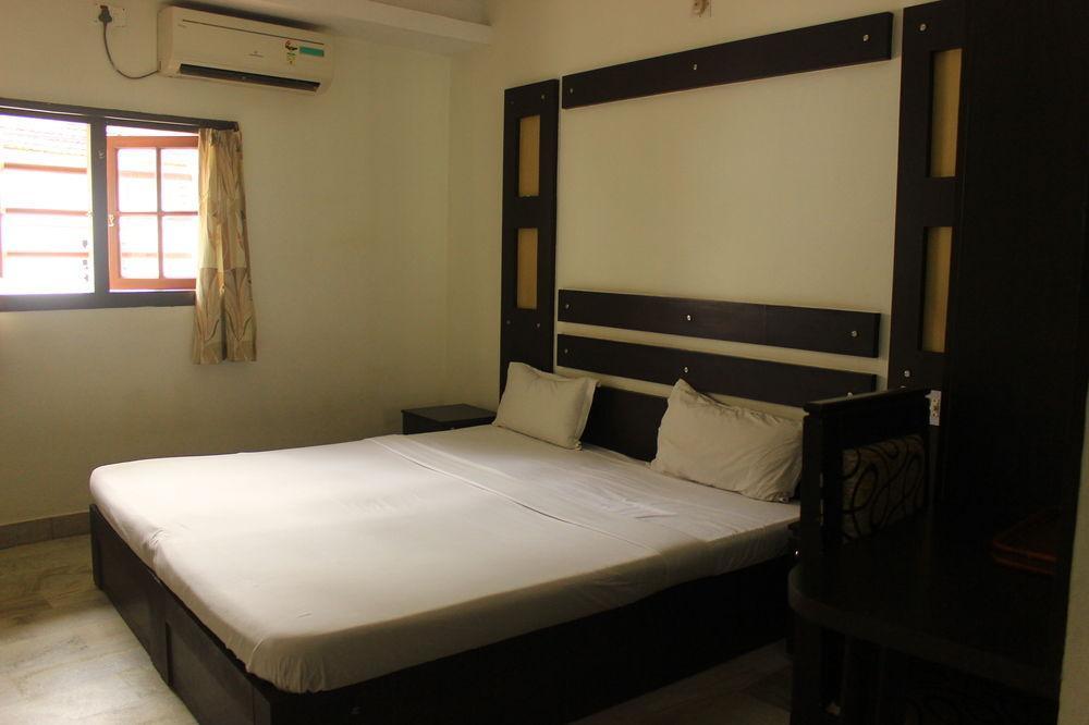 โรงแรม ปาร์ค อเวนิว Kochi ภายนอก รูปภาพ